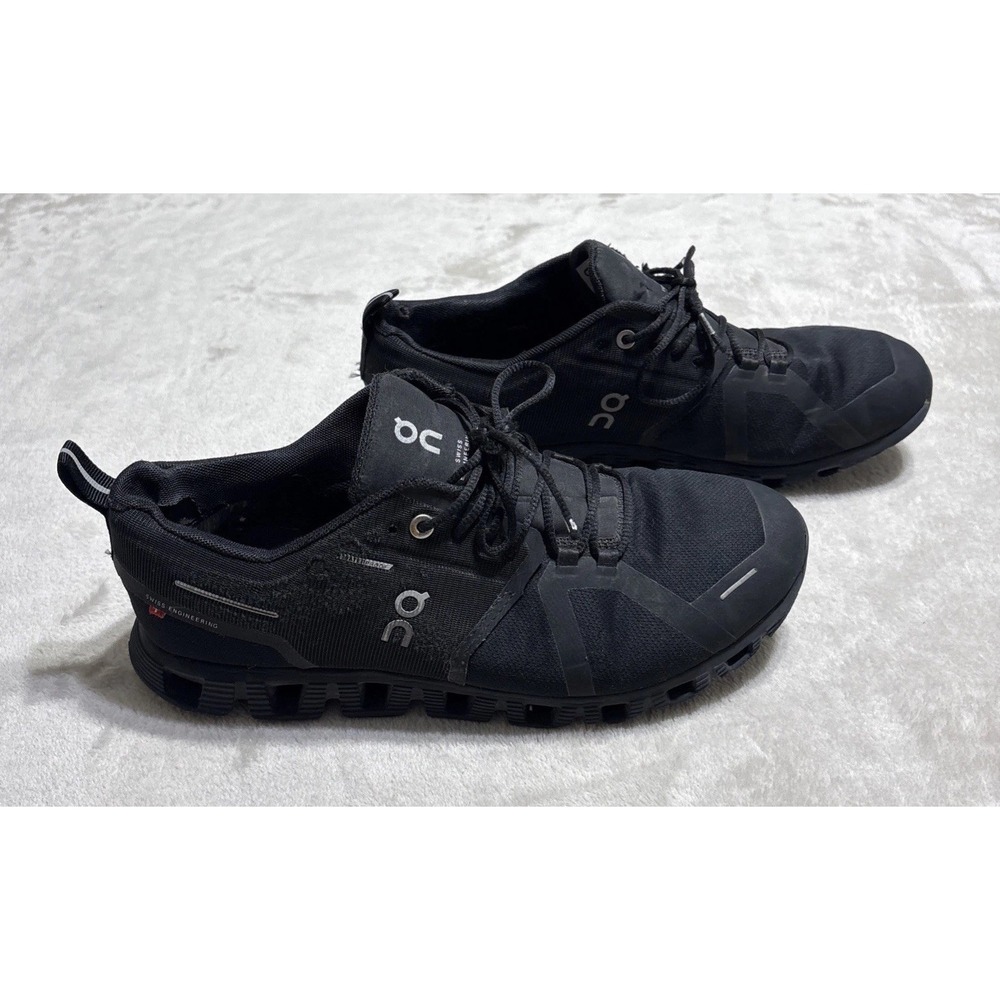 On Cloud 5 Waterproof All Black Running Shoes Sneakers Mens Size 8.5 59.98842